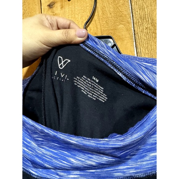 Livi Active Cropped Leggings - Picture 2 of 3